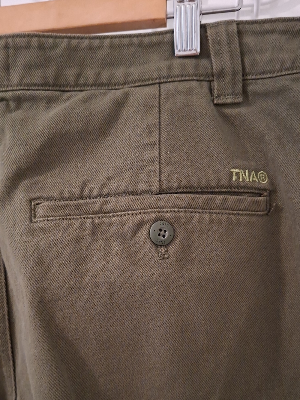 Aritzia TNA "Troop" Green Cotton Utility Cargo Pant/Jeans (Size US 16) - Picture 5 of 9